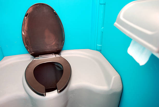 Best Porta potty rental near me  in Lewistown, PA